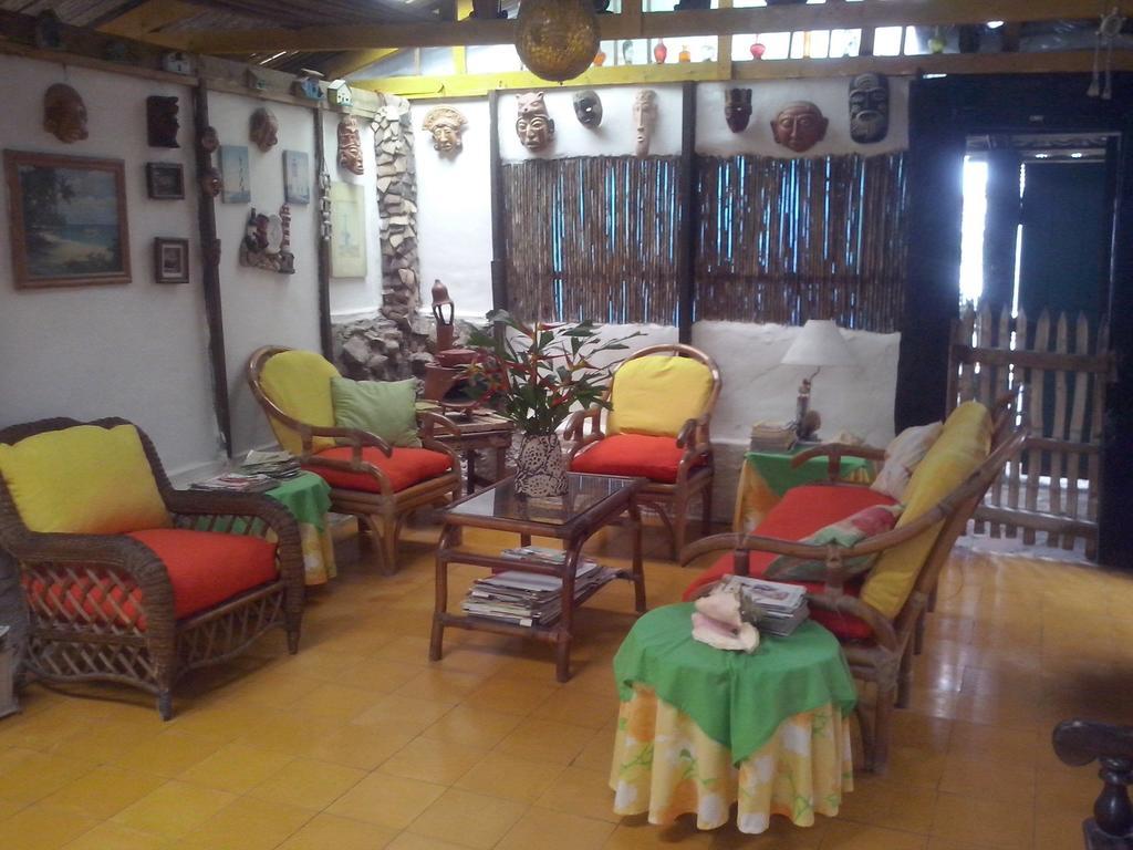 Caribbean Coral Inn Tela Dış mekan fotoğraf